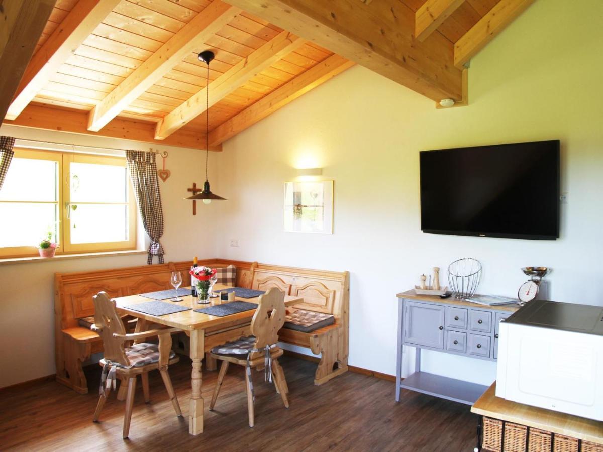 Ferienwohnung Reisach Лінденберґ-ім-Альґой Екстер'єр фото