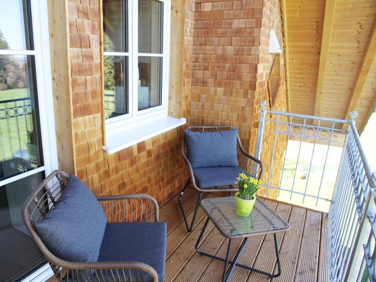 Ferienwohnung Reisach Лінденберґ-ім-Альґой Екстер'єр фото